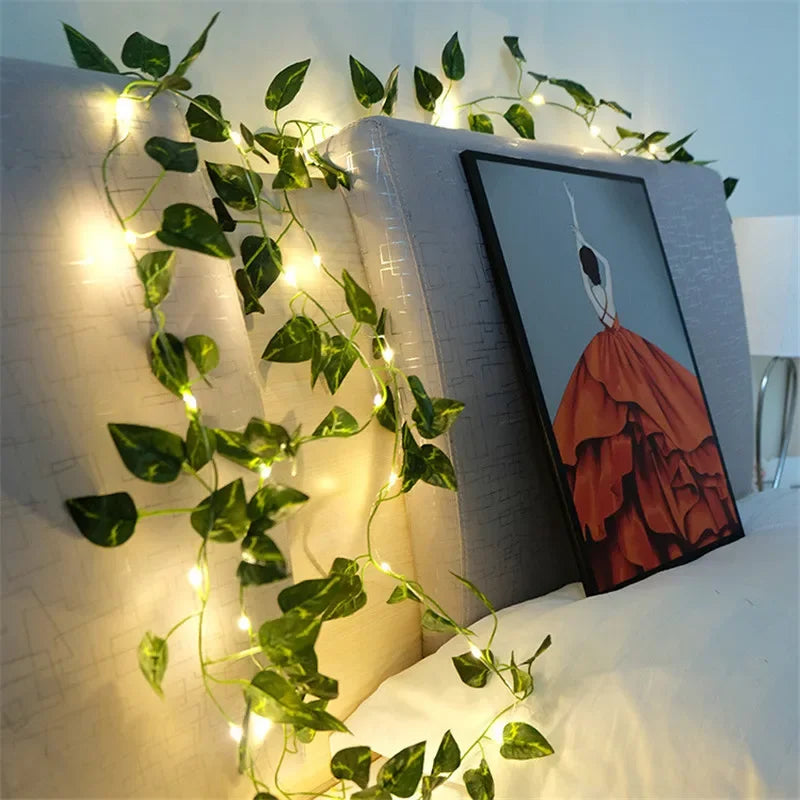 Ghirlandă cu Lumini în Formă de Flori și Frunze Verzi, Lumini Decorative cu Baterii pentru Crăciun și Nuntă