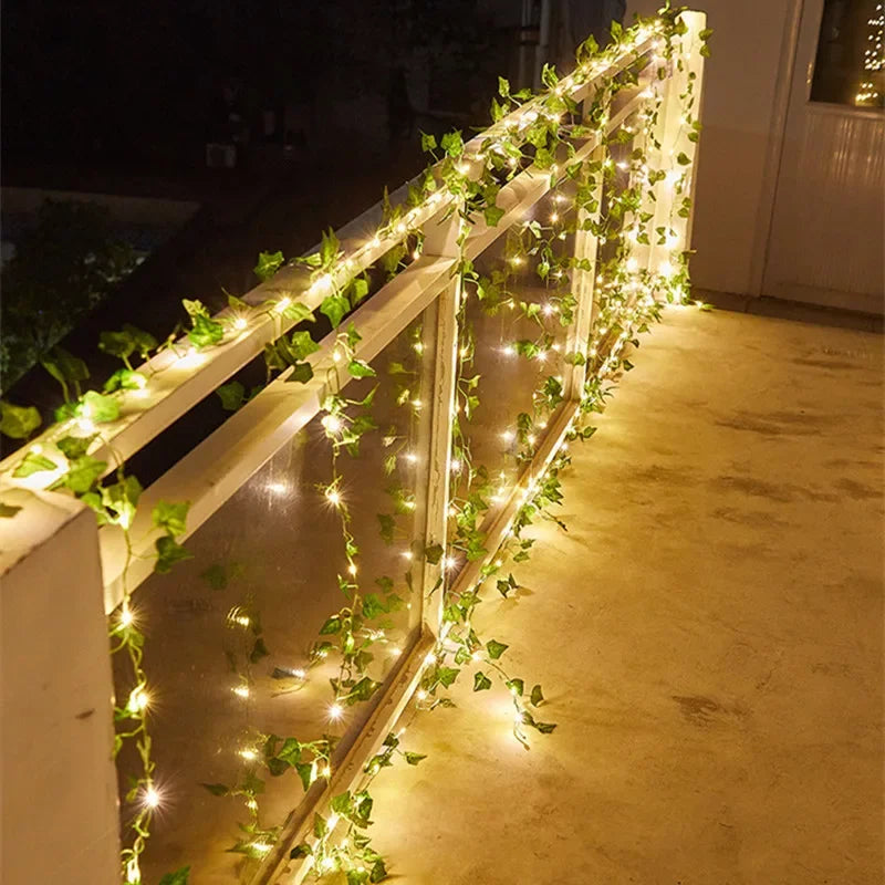 Ghirlandă cu Lumini în Formă de Flori și Frunze Verzi, Lumini Decorative cu Baterii pentru Crăciun și Nuntă